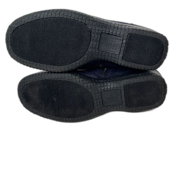 Basic Editions Navy suede ankle booties. Size 10 Wide US - Picture 7 of 9